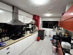 Blk 211 Jurong East Street 21 (Jurong East), HDB 4 Rooms #571852191